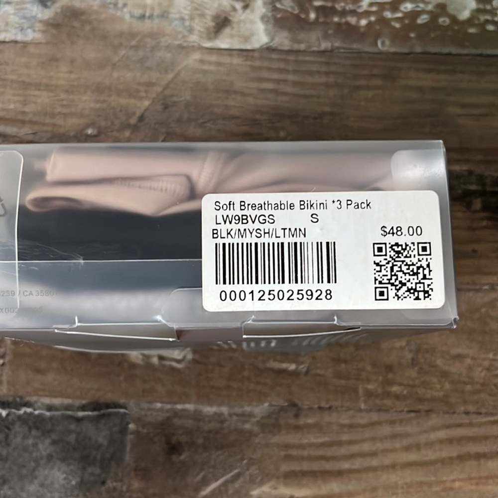 Lululemon bikini underwear